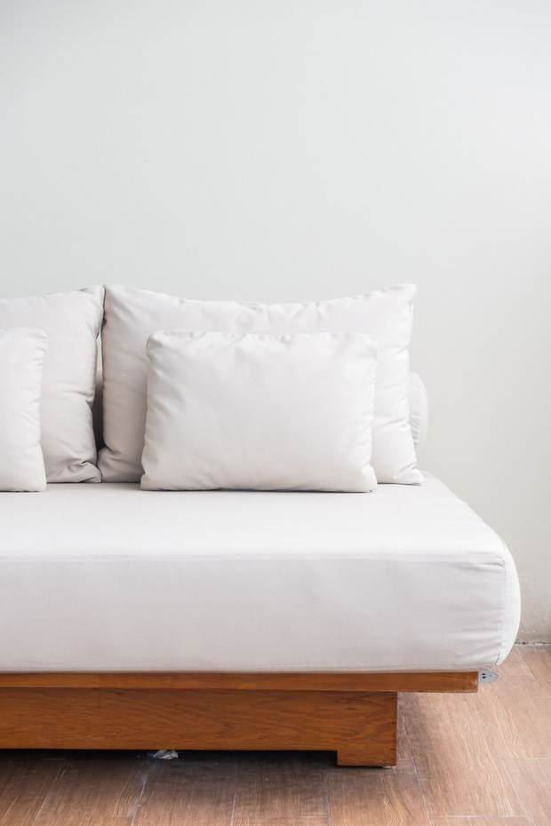 Pillows & Mattress Protectors