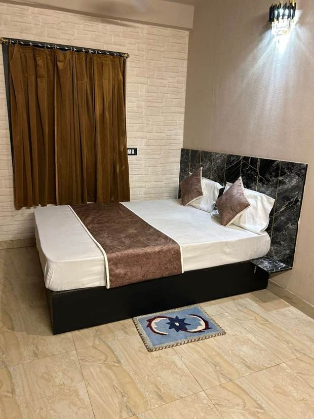 Room linen & runner